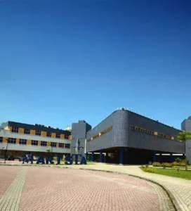 Colégio Marista São José Barra